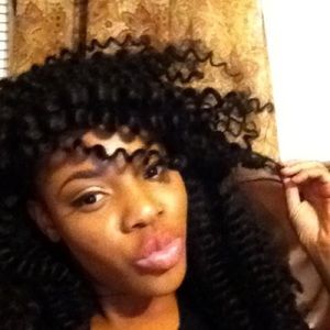 Meet your Posher, Nnena